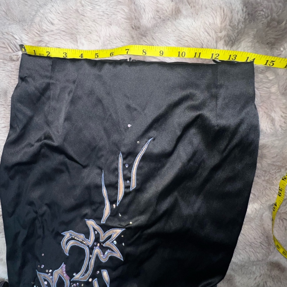 Mandalay Silk Skirt with Applique and Beadwork, Size 4 - Picture 8 of 16